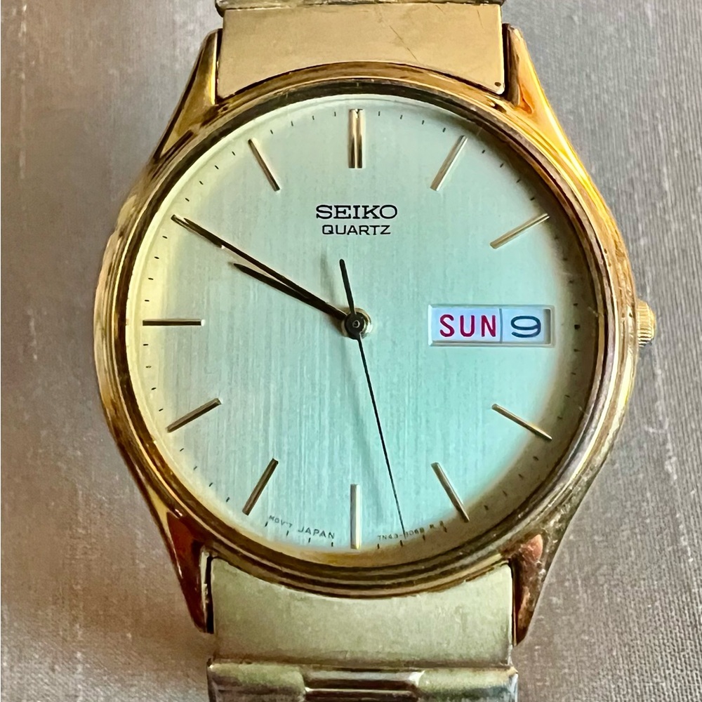 Vintage Seiko Japan Mot’v Watch.